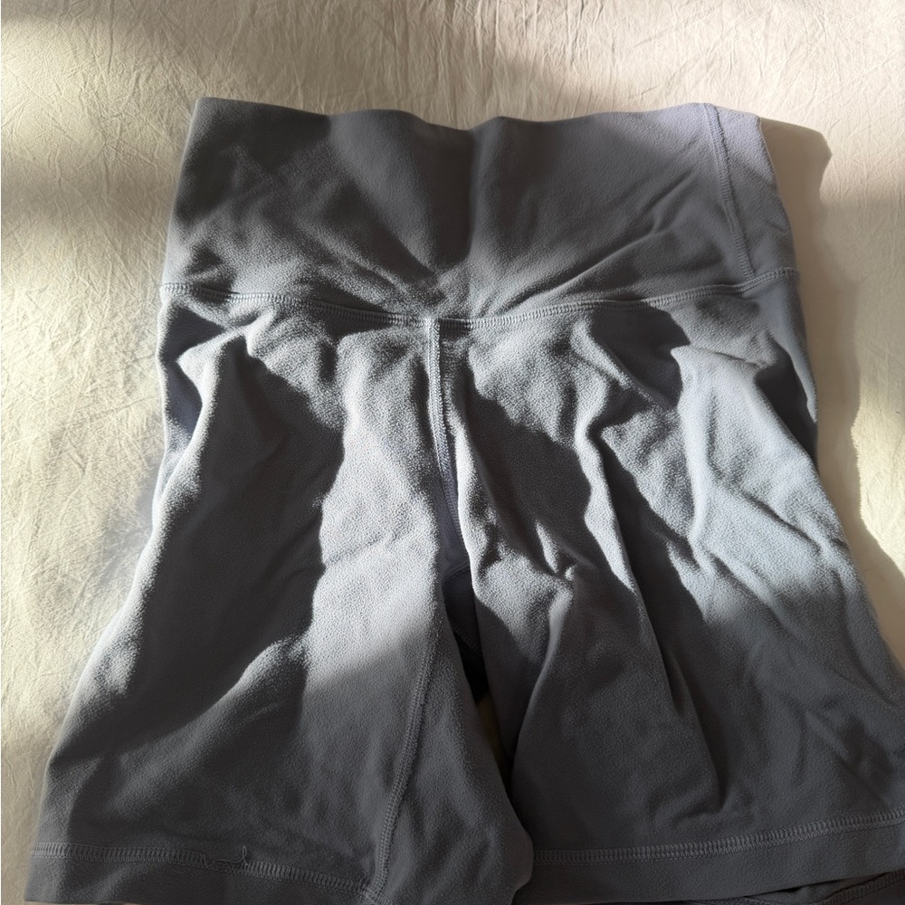 Aritzia TNA Women’s Medium Baby Blue Active Biker Shorts